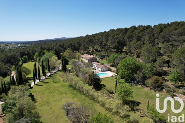 Maison à vendre 8 pièces 502 m² Lambesc