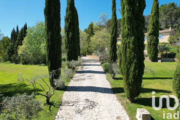 Maison à vendre 8 pièces 502 m² Lambesc