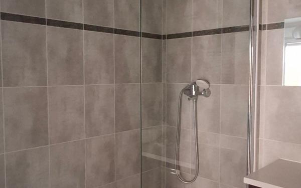 Appartement à louer    2 pièces • 41,56 m2 Vénissieux