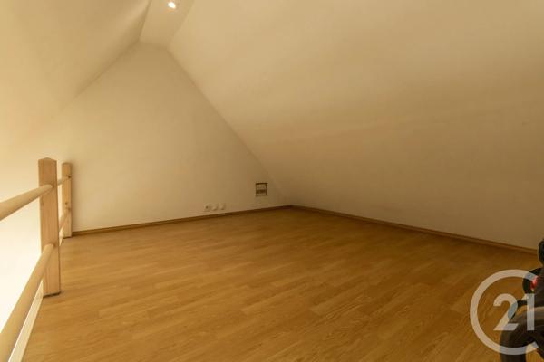 Maison à vendre  6 pièces - 106 m 2   AUBERGENVILLE  - 78