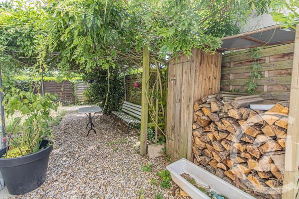 Maison à vendre  6 pièces - 106 m 2   AUBERGENVILLE  - 78