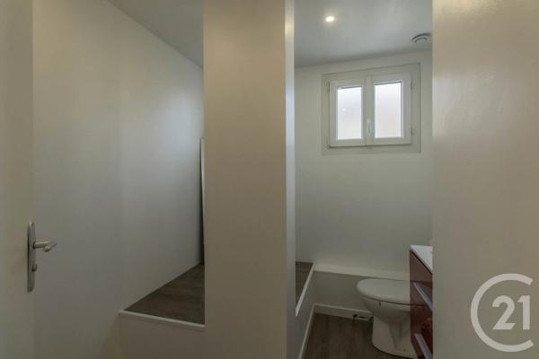 Maison à vendre  6 pièces - 106 m 2   AUBERGENVILLE  - 78