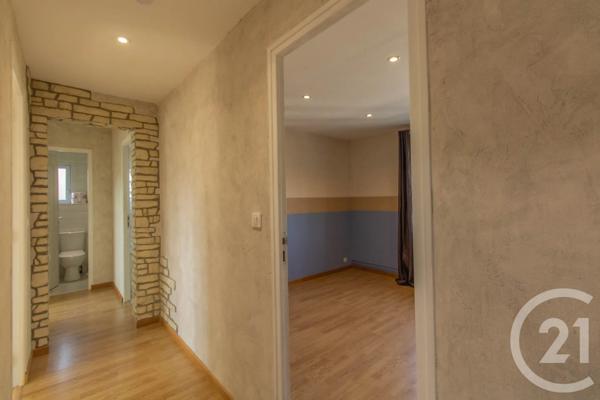 Maison à vendre  6 pièces - 106 m 2   AUBERGENVILLE  - 78