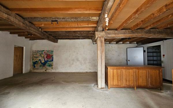 Maison à vendre    7 pièces •  Saint-Palais