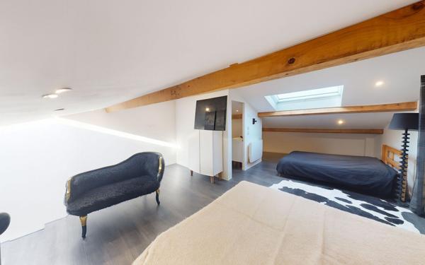 Appartement à vendre    4 pièces • 102 m2 Toulouse
