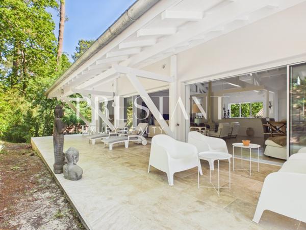 Villa Contemporaine d’Exception à Biscarrosse Lac, BISCARROSSE