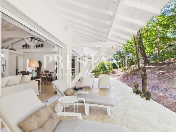 Villa Contemporaine d’Exception à Biscarrosse Lac, BISCARROSSE