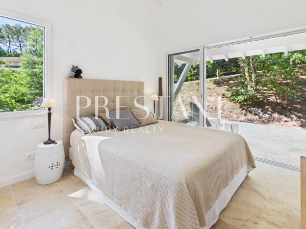 Villa Contemporaine d’Exception à Biscarrosse Lac, BISCARROSSE