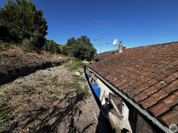 Maison de village 180 m², 2 logements.
