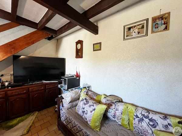 Maison de village 180 m², 2 logements.