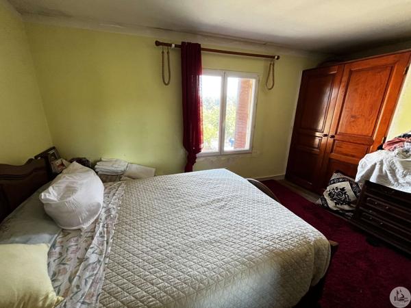 Maison de village 180 m², 2 logements.