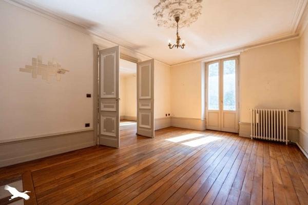 Appartement 249 990 € Bourges 5 p 137 m² DPE D