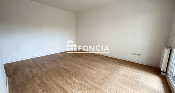 Location Studio 29.11 m² - Châtillon 92320