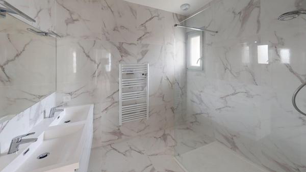 Pignan (34570) T5 duplex rénové avec parking à Pignan