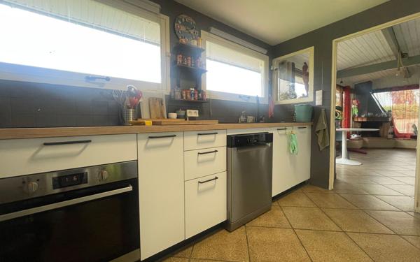 Maison à vendre    4 pièces • 120 m2 Aire-sur-l'Adour