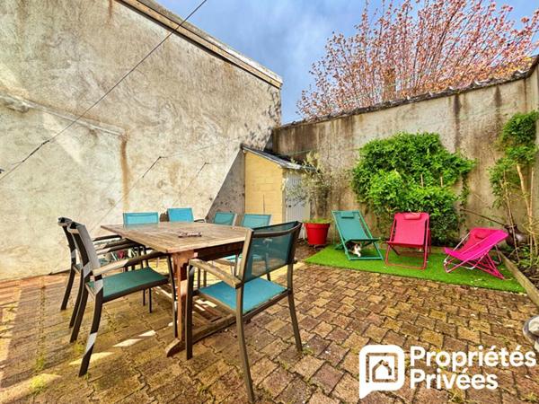 Maison de ville  5 pièce(s) 106.88 m2