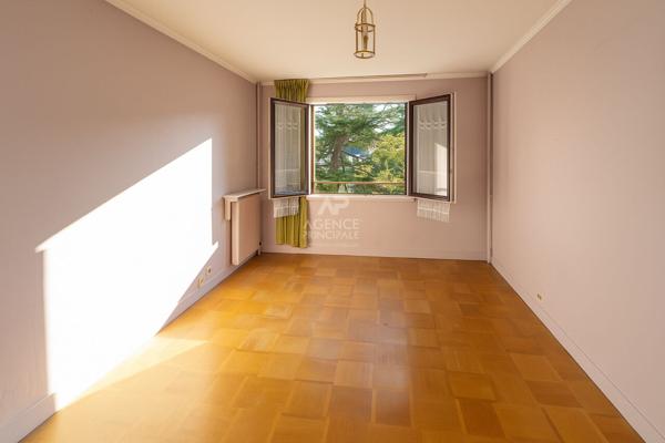 SEVRES CROIX BOSSET - APPARTEMENT 3/4 PIECES 445 000 € **  - Référence  575-S