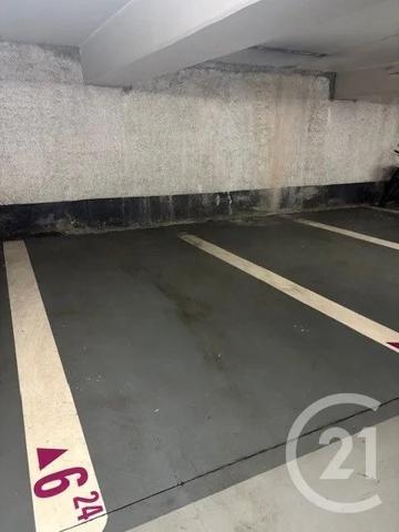 Parking à vendre  17,50 m 2   PARIS  - 75008