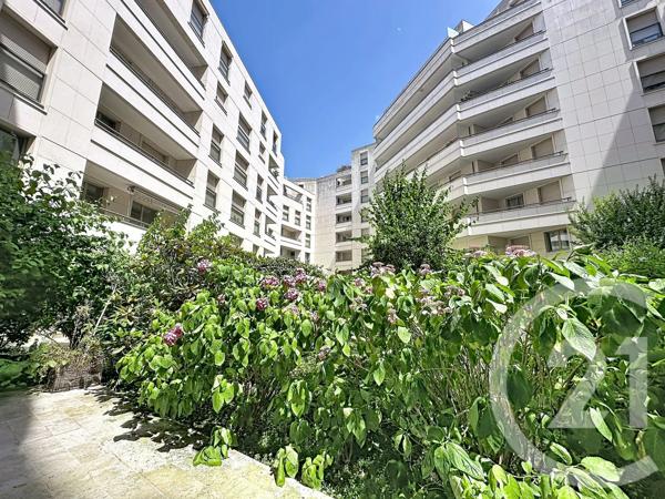Appartement F3 à vendre  3 pièces - 65,55 m 2   LEVALLOIS PERRET  - 92