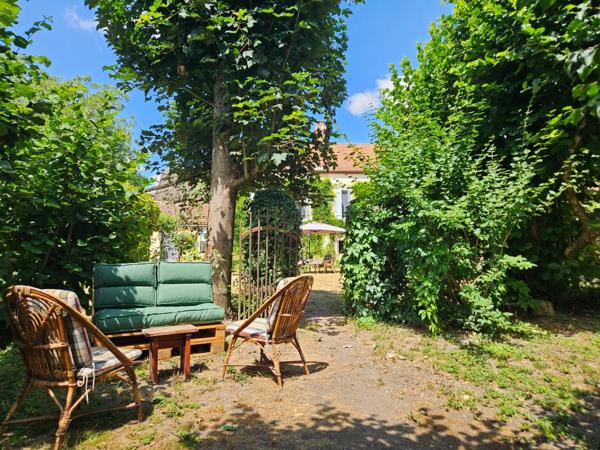 Maison à vendre 9 pièces  (71)