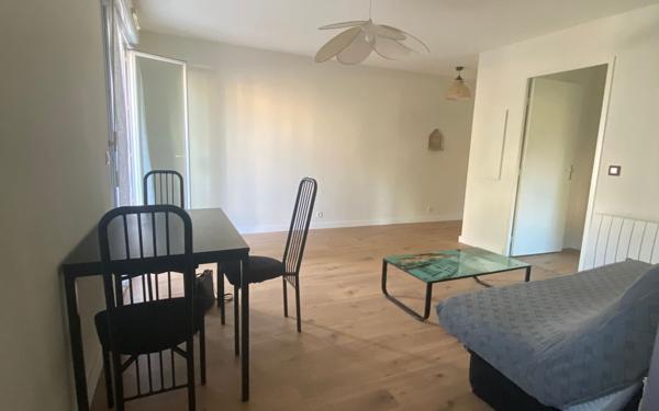 Appartement à louer    2 pièces •  Dax