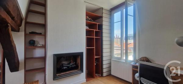 Appartement F2 à vendre  2 pièces - 37 m 2   PARIS  - 75004