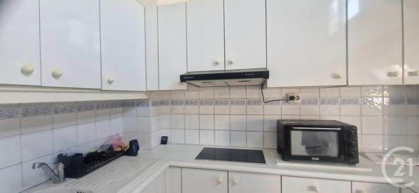 Appartement F2 à vendre  2 pièces - 37 m 2   PARIS  - 75004