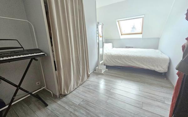 Maison à vendre    6 pièces •  Saint-Pierre-du-Perray