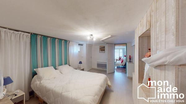 Maison de 80m²+ gîte + 4  garages sur terrain de 3360 m²