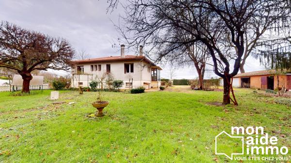 Maison de 80m²+ gîte + 4  garages sur terrain de 3360 m²