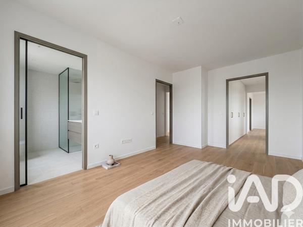 Maison à vendre 6 pièces 145 m² Suresnes