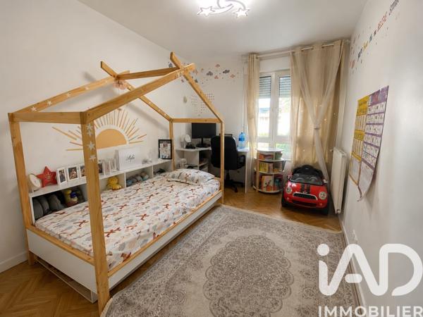 Appartement à vendre 4 pièces 85,49 m² Le Kremlin-Bicêtre