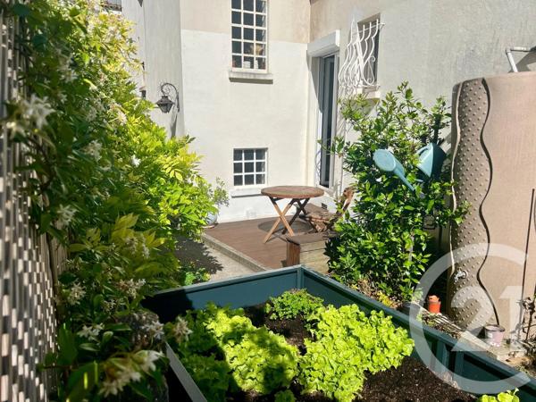 Appartement F3 à vendre  3 pièces - 61 m 2   VANVES  - 92