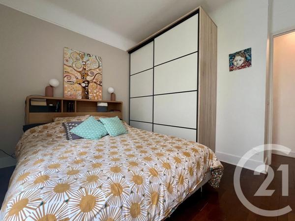 Appartement F3 à vendre  3 pièces - 61 m 2   VANVES  - 92