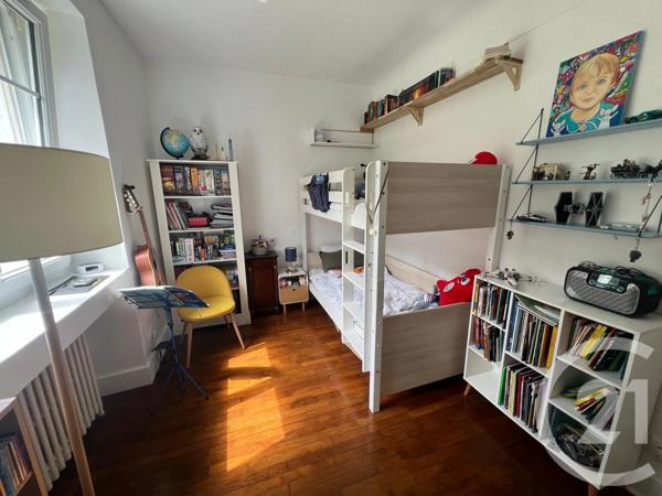 Appartement F3 à vendre  3 pièces - 61 m 2   VANVES  - 92