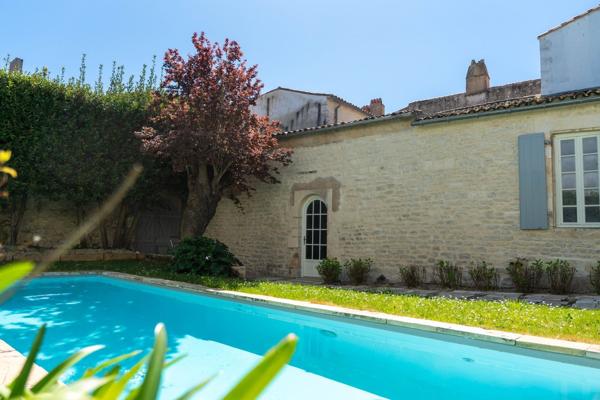 Vente Maison de luxe Saint-Martin-de-Ré 10 Pièces 340 m²