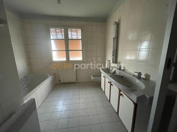 Vente Immeuble192 m² - 8 Pièces - TARBES (65000)