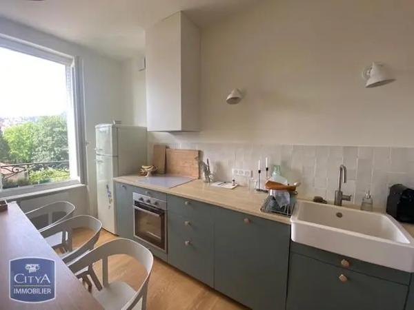 Appartement à louer 3 pièces 61.7m²