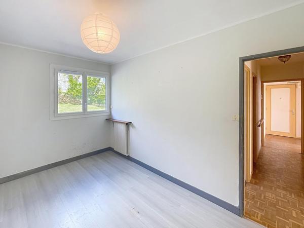 Bel appartement 3 pièces avec vue dégagée