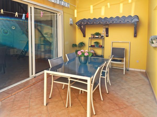 Maraussan (34370) Maraussan, vaste ensemble immobilier aux multiples possibilités