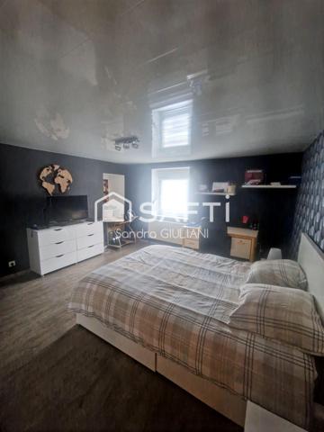 Maison individuelle avec 3 chambres, jardin et terrasse !