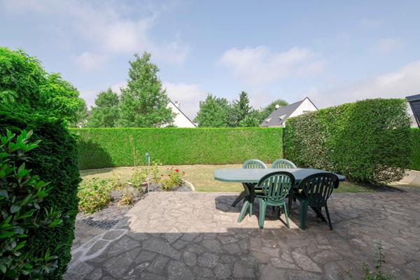 CHEVAIGNÉ / MAISON de 128m² habitable / 581 m² de parcelle / 6 pièces / 4 chambres dont un chambre au rez-de-chaussée