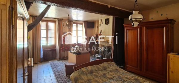 Maison familiale et son jardin, au calme