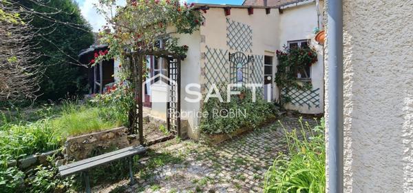 Maison familiale et son jardin, au calme