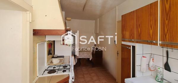 Maison familiale et son jardin, au calme