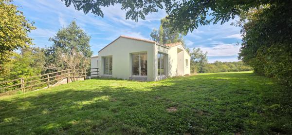 LE GIROUARD - Maison beaux volumes