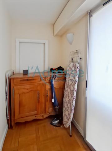 GARCHES quartier résidentiel -BAIL MEUBLE