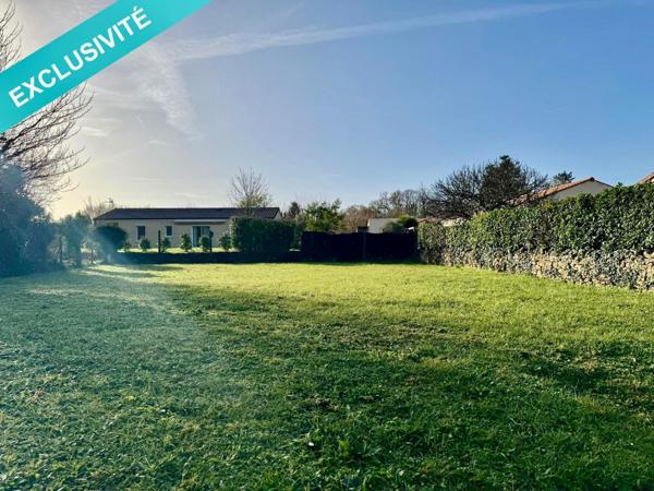 AIGONDIGNÉ CENTRE TERRAIN LIBRE DE CONSTRUCTEUR