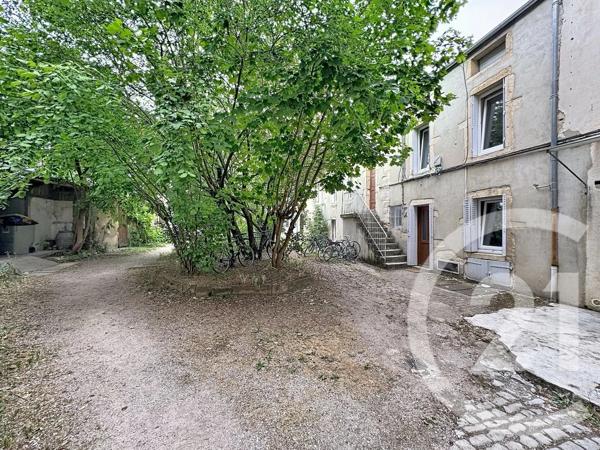 Appartement F1 à vendre  1 pièce - 31 m 2   DIJON  - 21