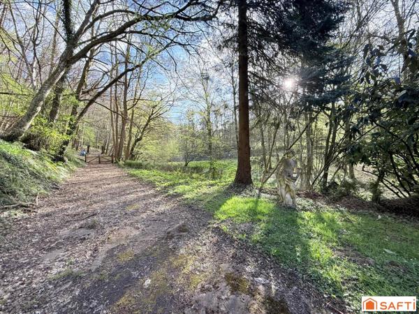 Propriété d'exception - Manoir du XVI siècle avec maison de gardien; dépendances et caves troglodytes